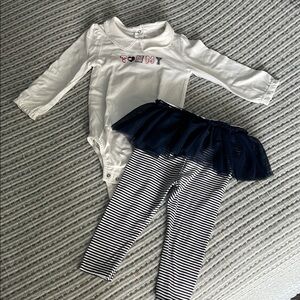 Tommy Hilfiger Baby Girl 2-Piece Outfit - Size 18m